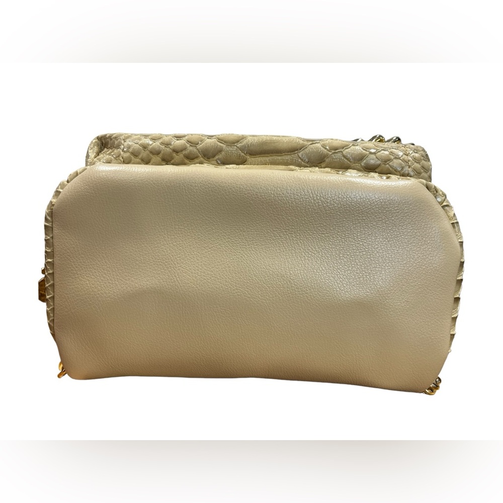 Victoria’s Secret Snakeskin Gold Backpack. Adjustable straps - Picture 8 of 15